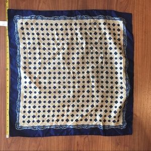 Lush Knot Wrap Scarf 🦋
